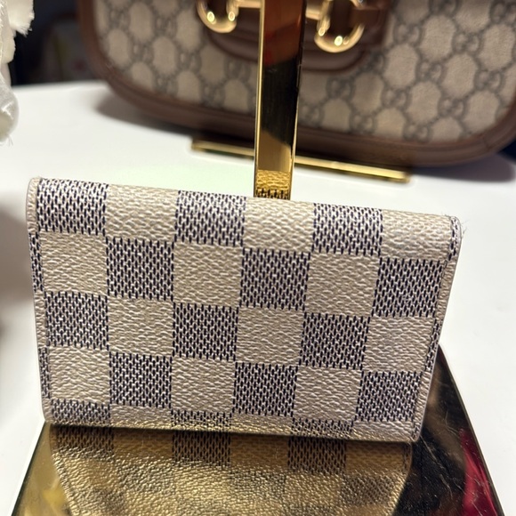 Lv azur 6 key holder in good condition - Picture 3 of 9